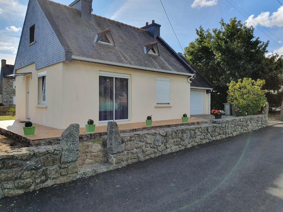 Gite Locmousteru Exterior foto